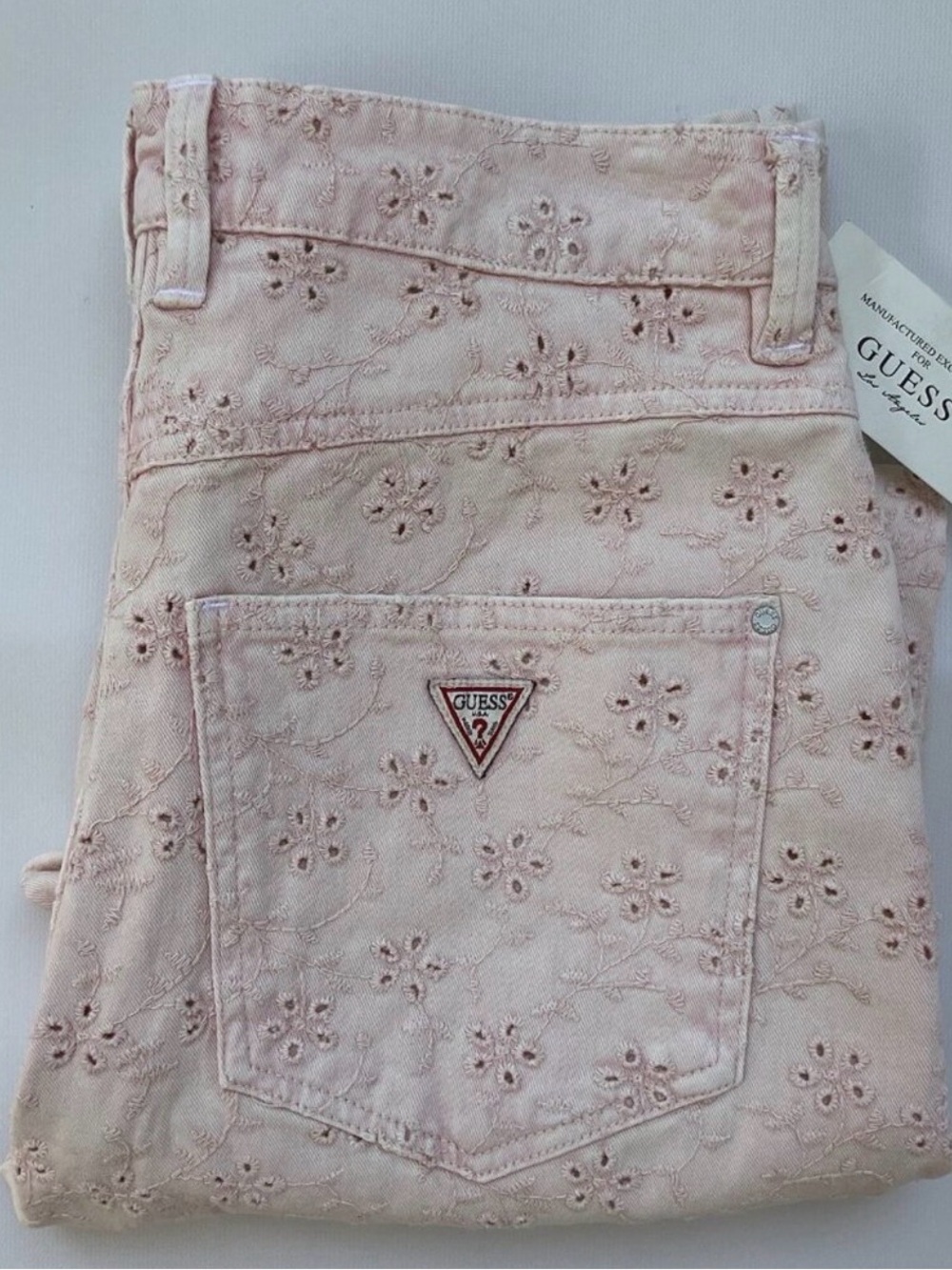 Guess Straight Leg 1980’s eyelet Jeans in Light Pink super cute NWOT